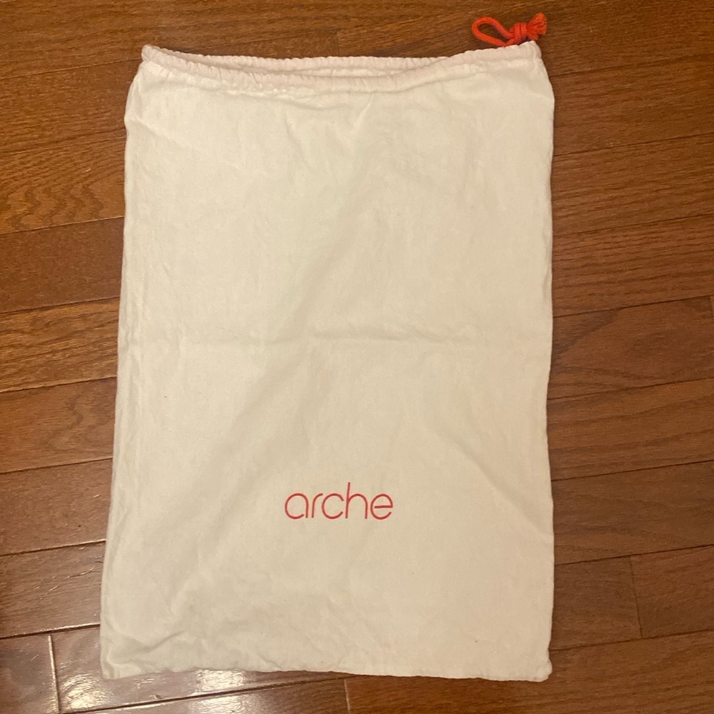 Arche dust bag